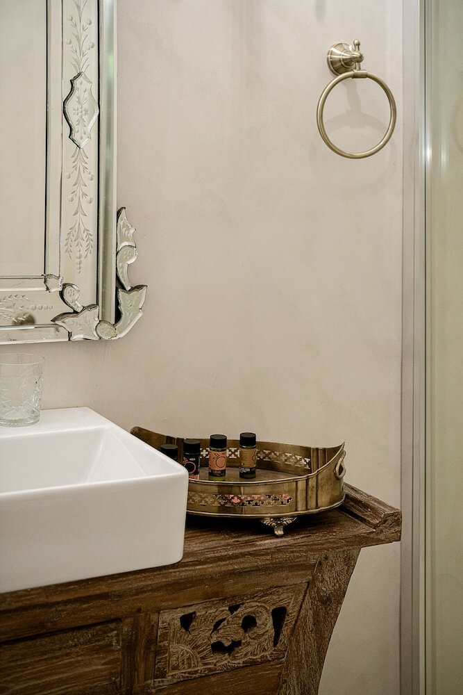 Фото Venetian Palace Chania