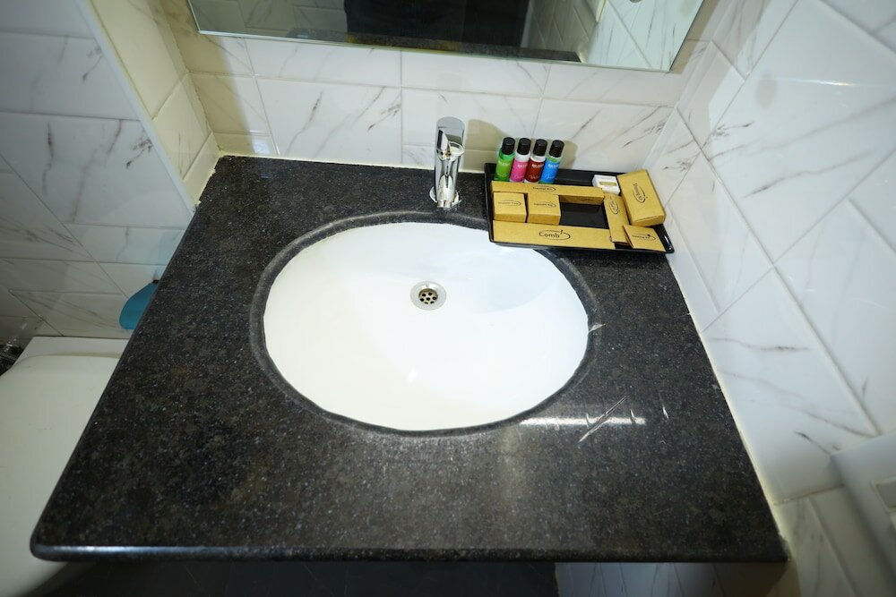 Фото The Ayali Suites & Apartments