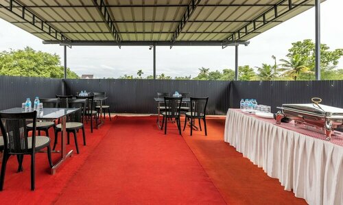 Гостиница Treebo Trend Dreams Arcade Cochin Airport