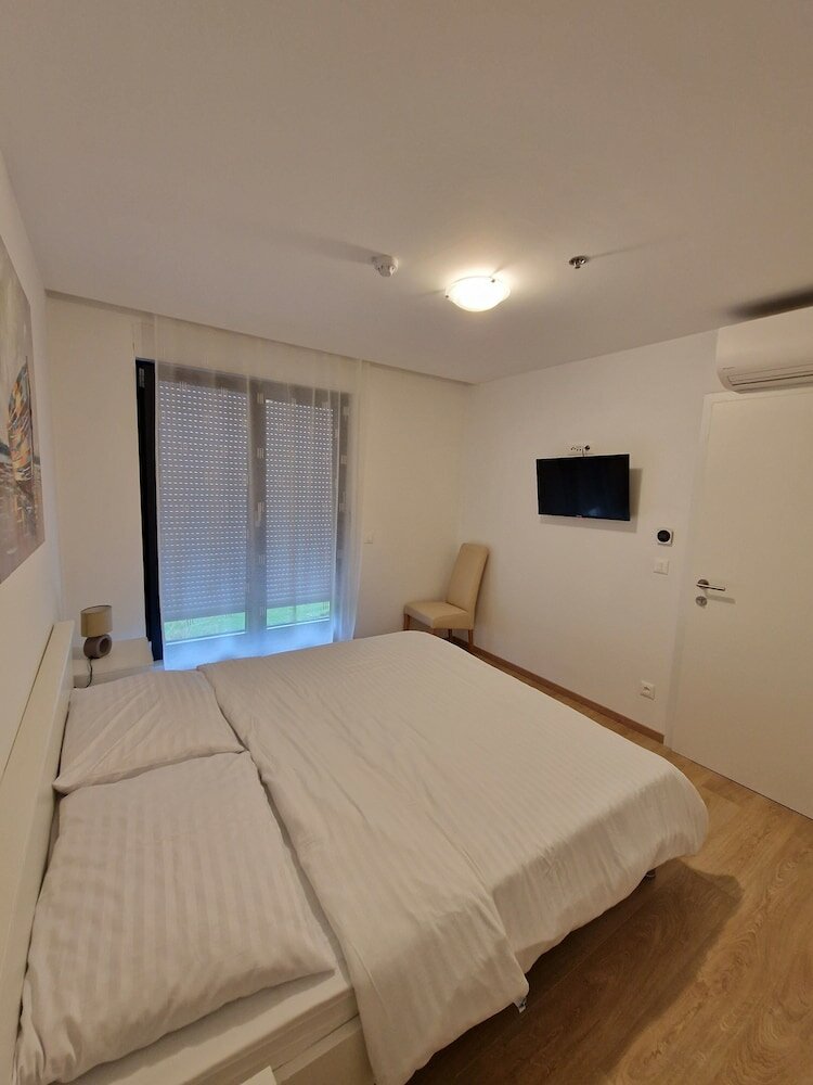 Фото Dubrovnik Skyline Apartments