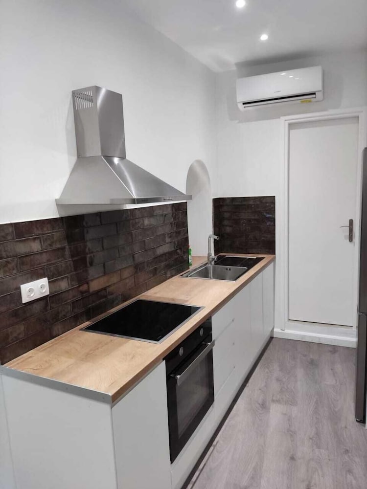 Фото Yasmin House by CorfuEscapes