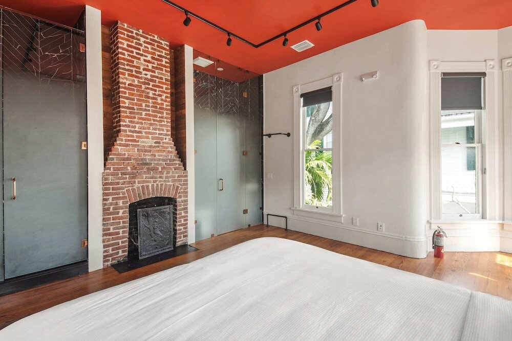 Фото Grand Maloney Hotel