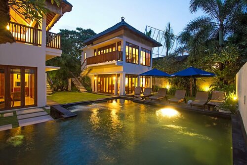 Гостиница Bali baliku Private Pool Villas в Джимбаране