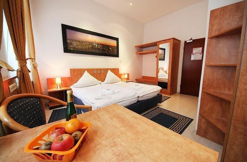 Фото City Hotel Storch