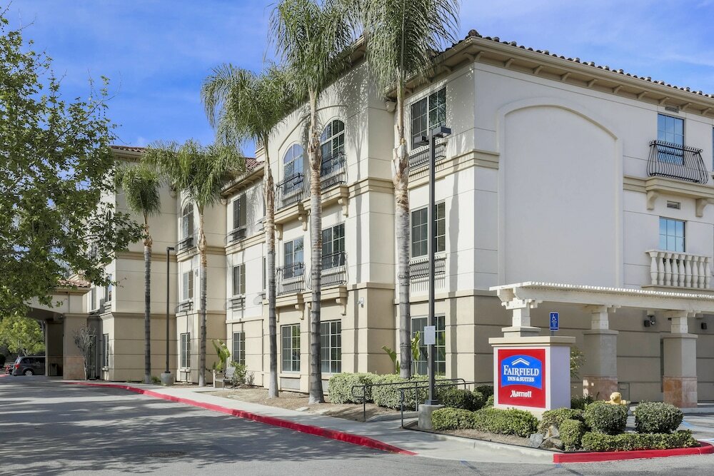 Фото Fairfield Inn & Suites Temecula by Marriott
