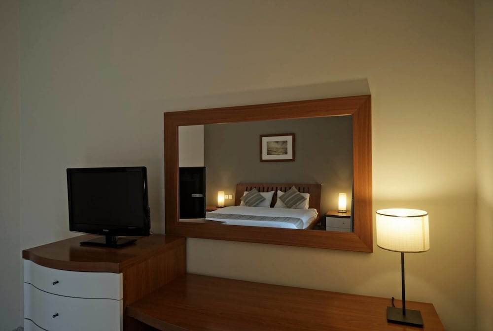 Фото Porto Azzurro Aparthotel