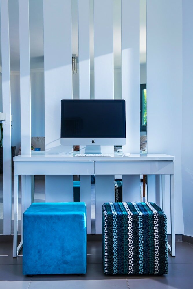 Фото Happy Cretan Suites