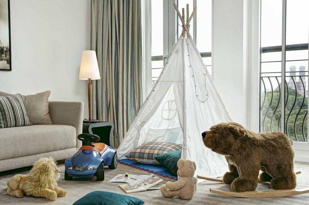 Фото Rocco Forte The Charles Hotel