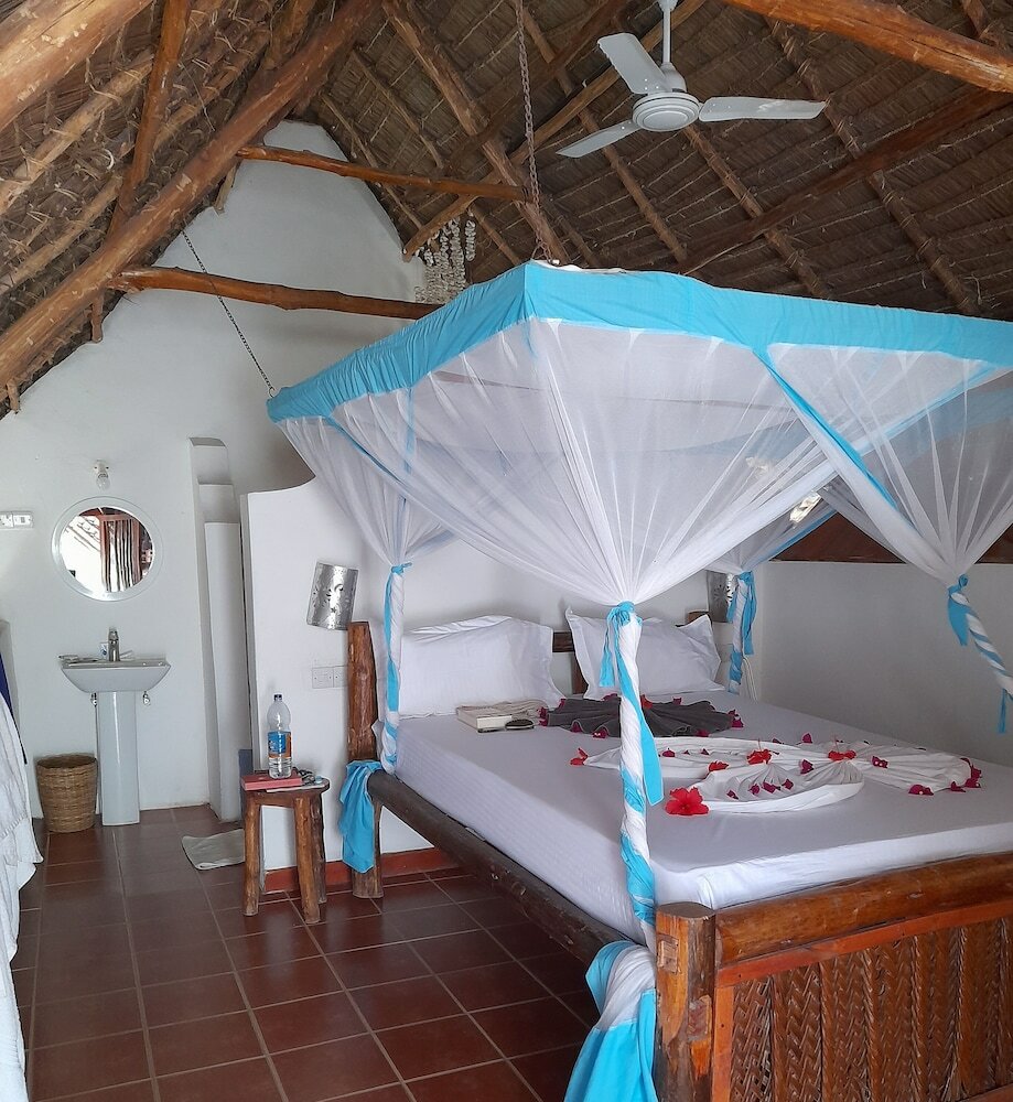 Фото Laguna Palace Michamvi Kae