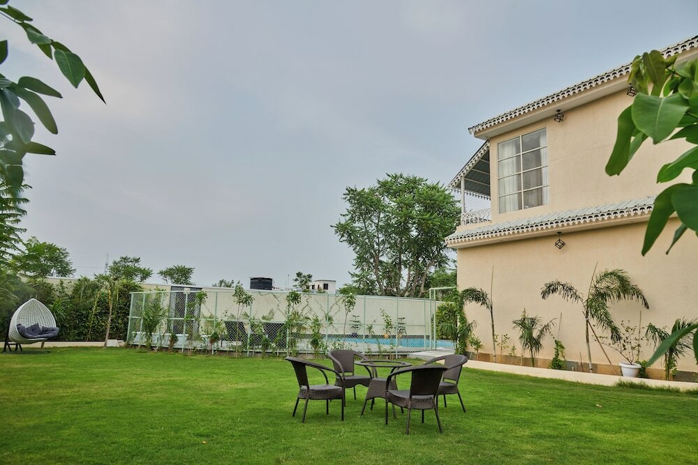 Фото Free Birds Bungalow