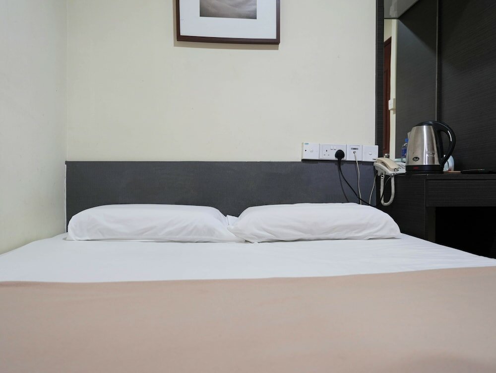 Фото Amrise Hotel