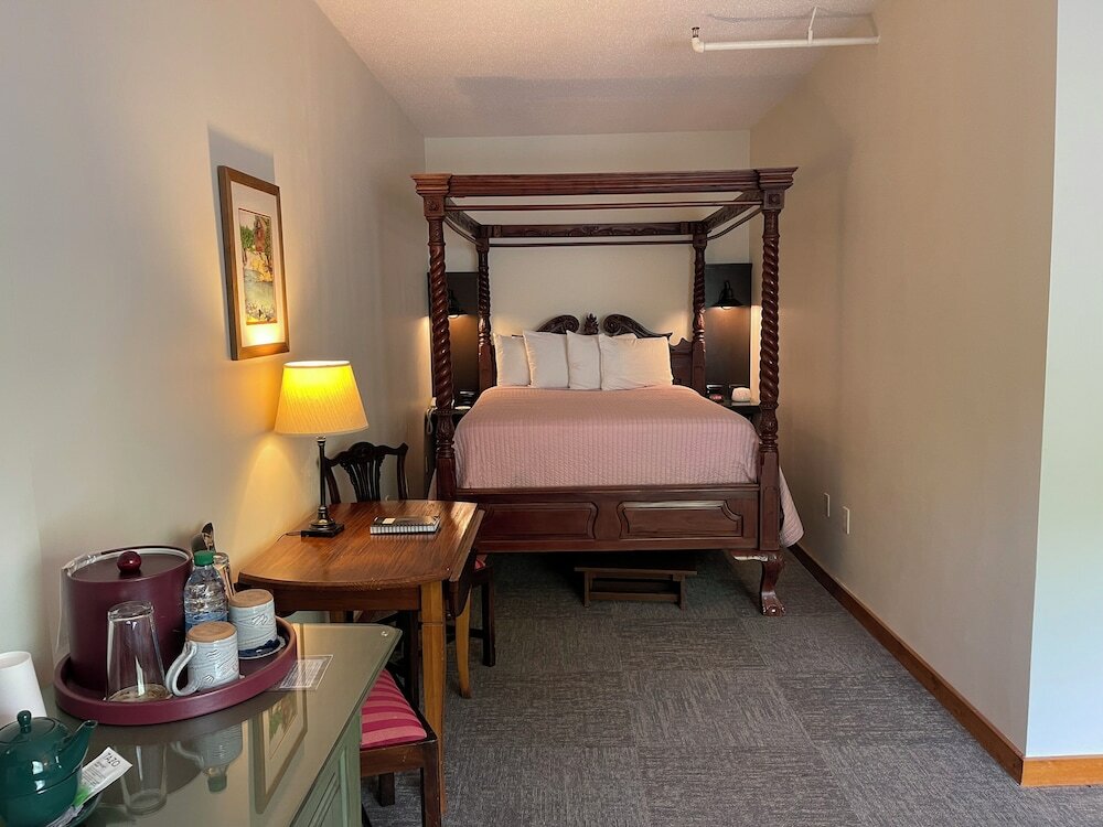 Фото Damascus Old Mill Inn