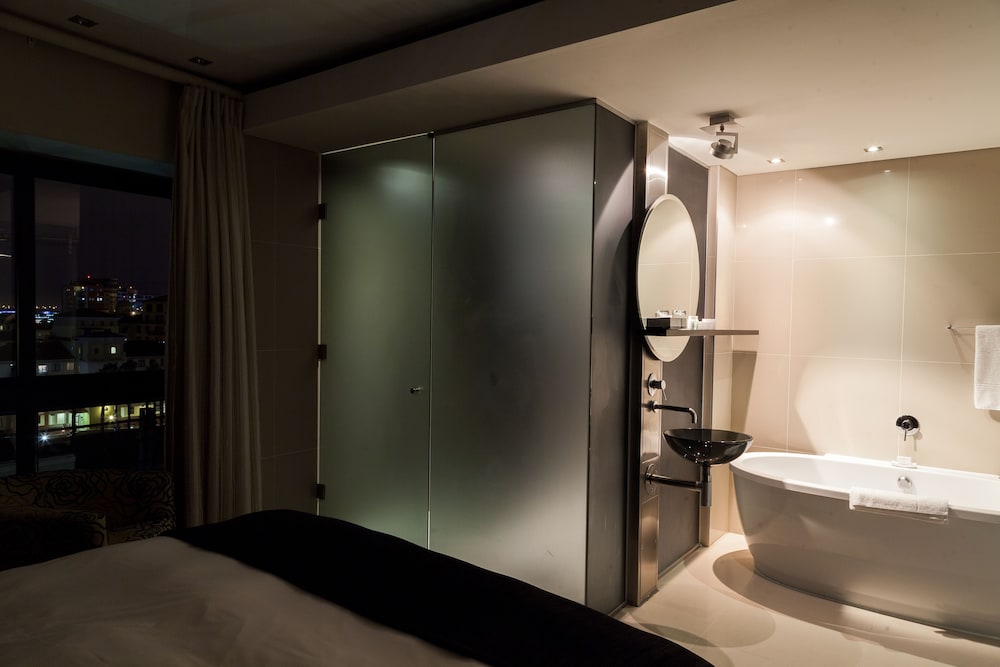 Фото Colosseum Luxury Hotel