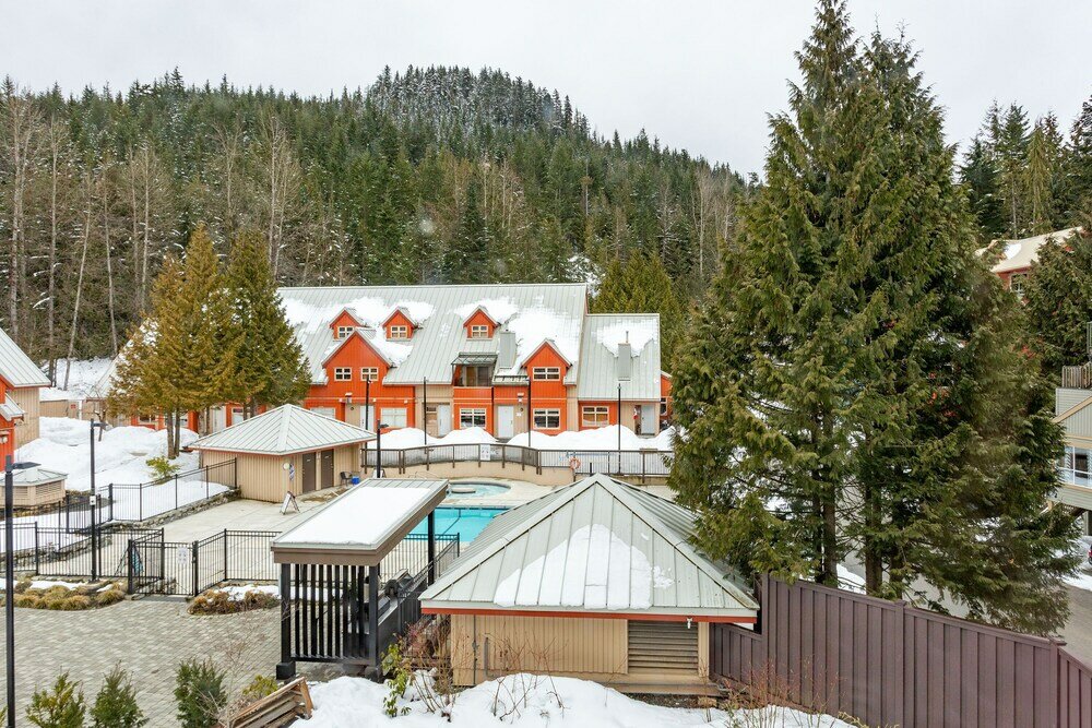 Фото Whistler Vacation Club at Lake Placid Lodge