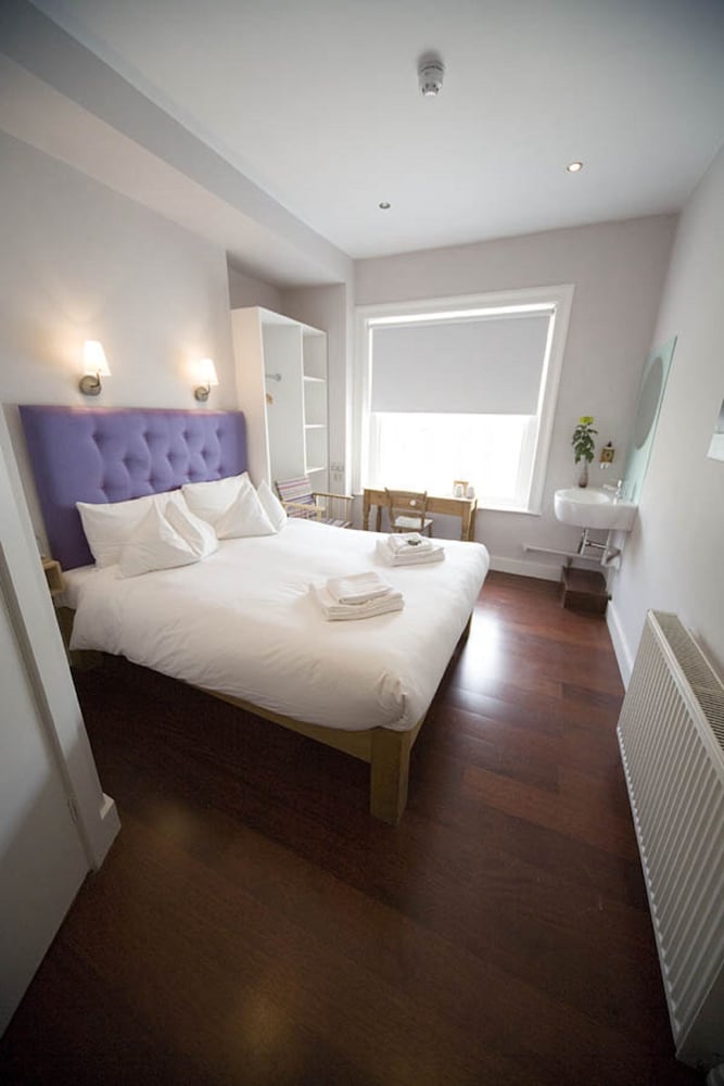 Фото The Oriental - Guest House