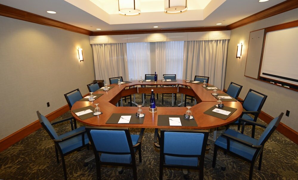 Фото Hampton Inn & Suites Saratoga Springs Downtown