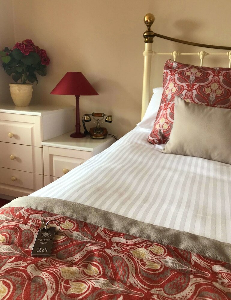 Фото Penmorvah Manor Hotel