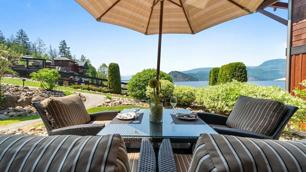 Фото Carmel Beach Private Lodges