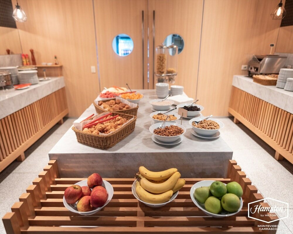 Фото Hampton by Hilton Montevideo Carrasco