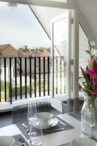 Гостиница Hampden apartments - The Richard в Виндзоре