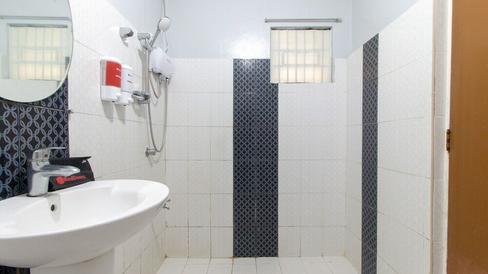 Фото RedDoorz near Peoples Park Tagaytay