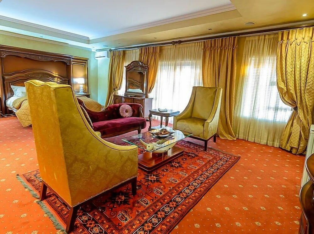 Фото Equestrian Royal Boutique Hotel & SPA