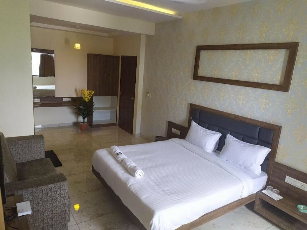 Фото Hotel Krishna Palace