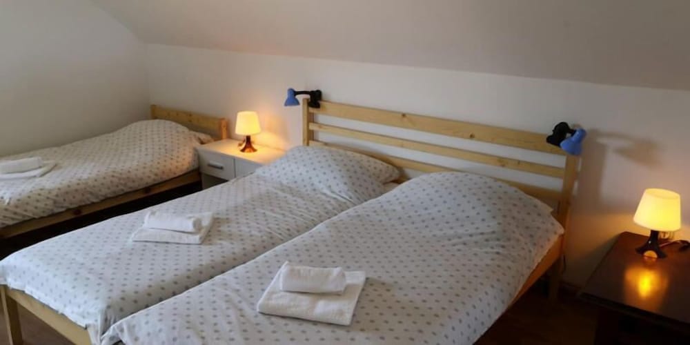 Фото AD Astra House