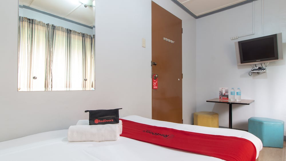 Фото RedDoorz near Peoples Park Tagaytay