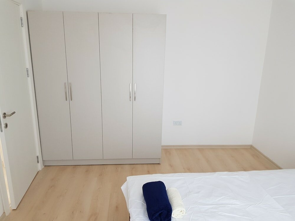 Фото Lotus Apartments