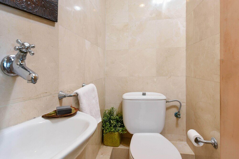 Фото Beautiful w Balcony & Panoramic Sea View