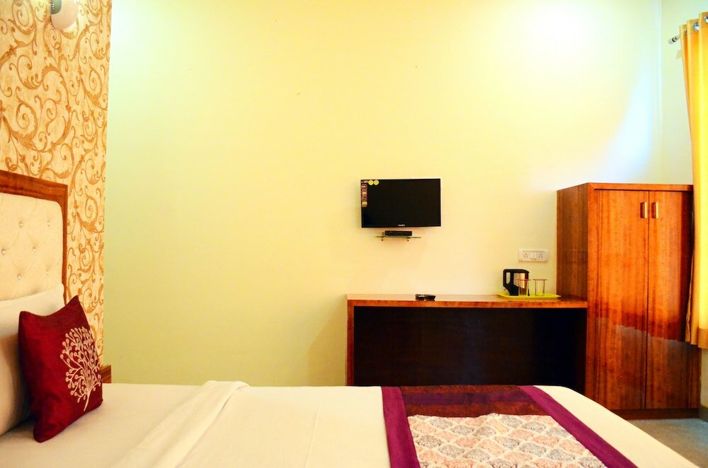 Фото Oyo 6476 Hotel Panchgani Holiday Home