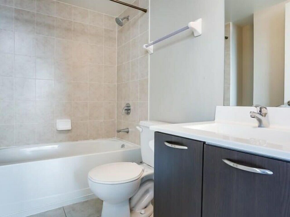 Фото Midnight Suites