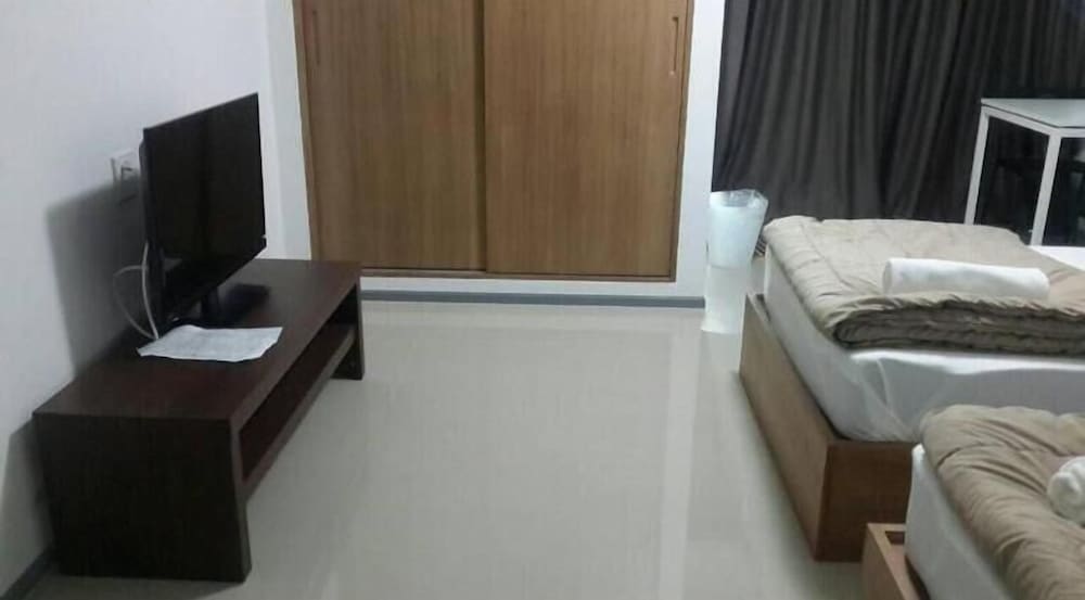 Фото Promsook Apartment