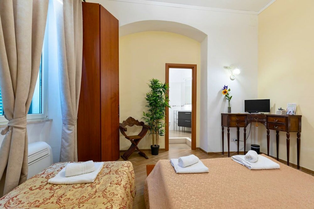 Фото Miclad BeB Colosseum Guest House