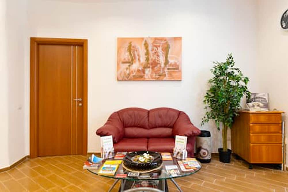 Фото Miclad BeB Colosseum Guest House