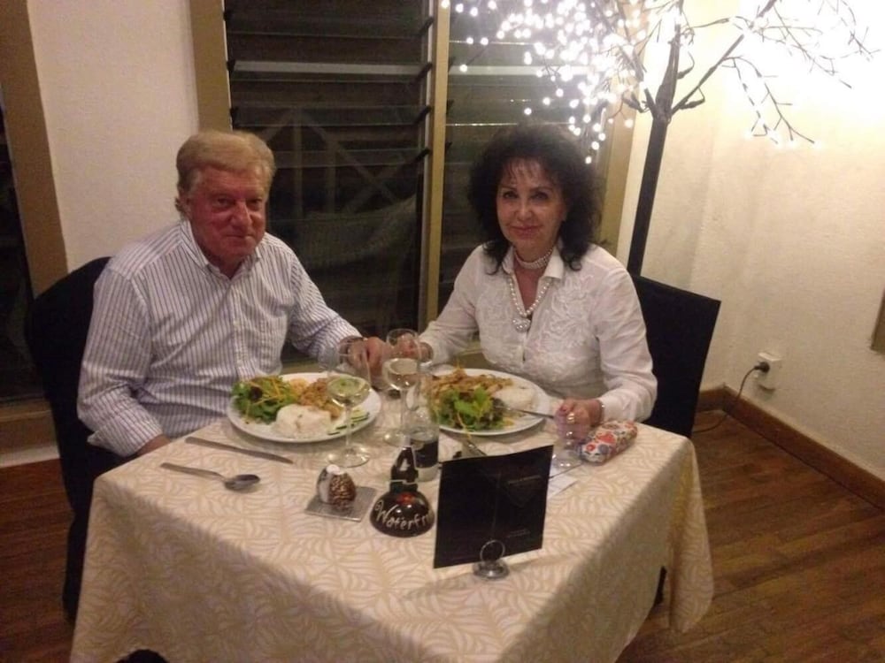 Фото Waterfront Lodge