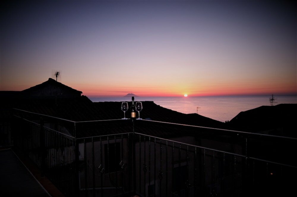 Фото B&b The Tower Tropea