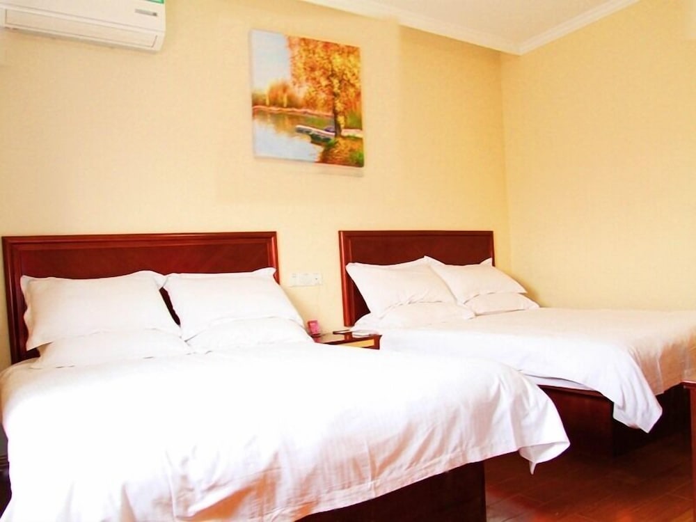 Фото GreenTree Inn Nantong Rugao Ninghai Road Express Hotel