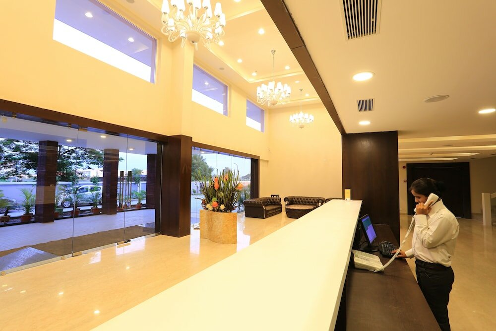 Фото Tgi Grand Nandan Kanan