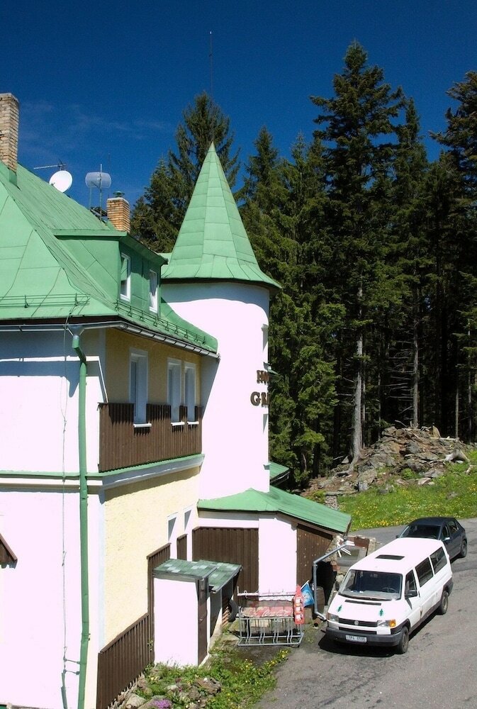 Фото отеля 4