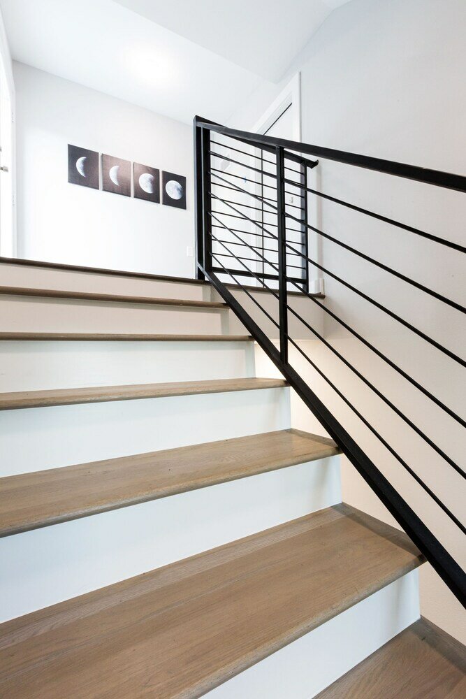 Фото Montrose Guesthouse Suites