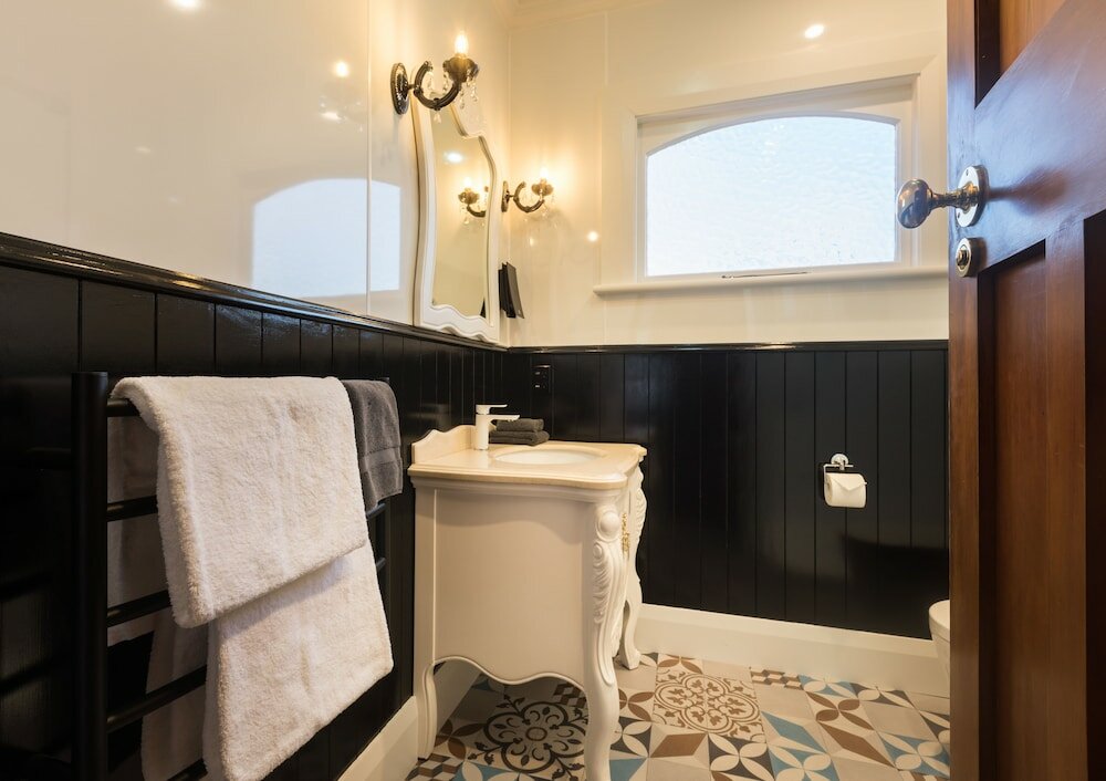 Фото Harold House