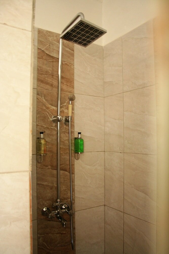 Фото Bromelia Guesthouse