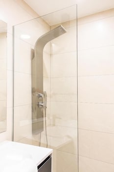 Фото Luxury Rooms Seven