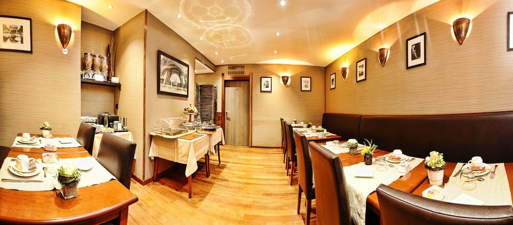 Фото Hotel George Sand Opéra Paris