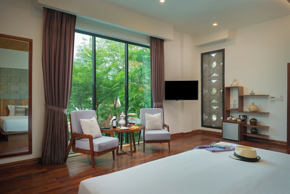 Фото Shintana Saya Residence