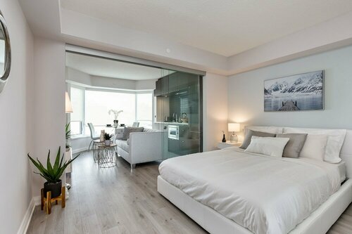 Гостиница Yorkville Plaza by Atlas Suites Inc в Торонто