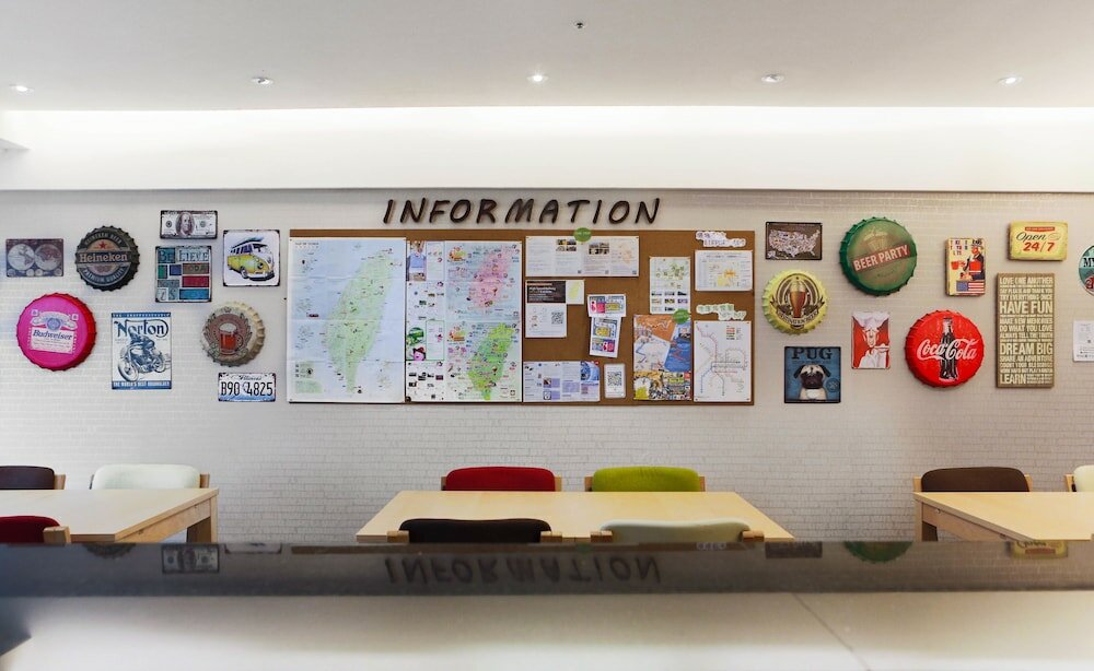 Фото Sleepy Dragon Hostel