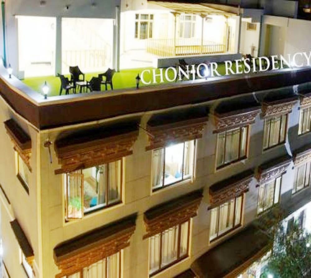 Фото Tih Hotel Chonjor Residency